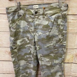 🔥 Sneak Peek camo pants